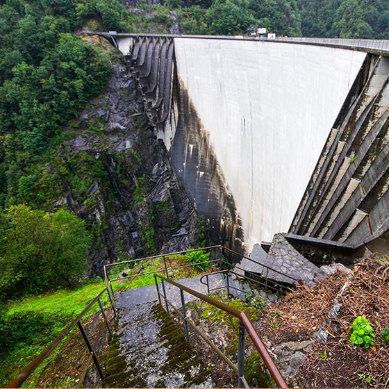 Ressourcen Arbeit Staudamm